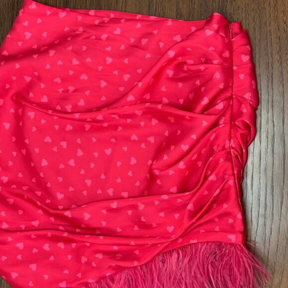 Lovers + Friends Maisey Pink Heart Asymmetrical Feather Hem Mini Skirt Small - Picture 5 of 9